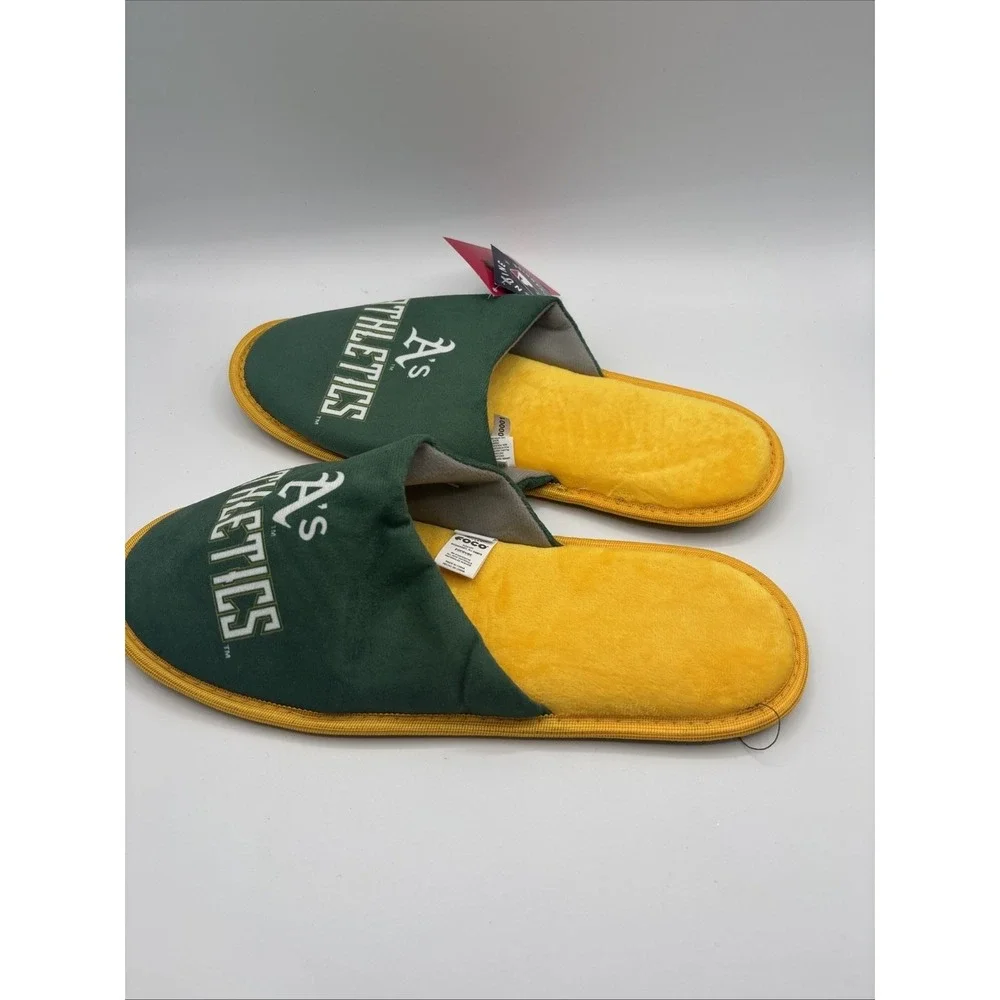 Foco Oakland Athletics‎ Slippers Men's Large (11-12) New